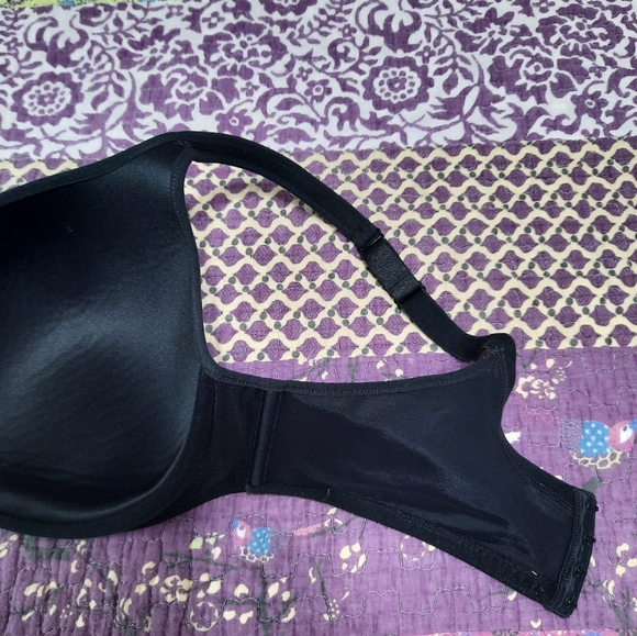 Deesse Black T-Shirt Bra 42G - Picture 4 of 11